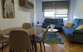 Apartamento Poniente céntrico con dos baños